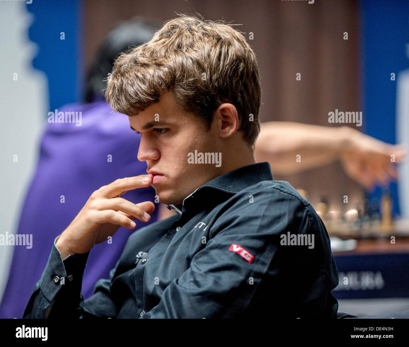 Magnus carlsen 2013 hi-res stock photography and images - Alamy