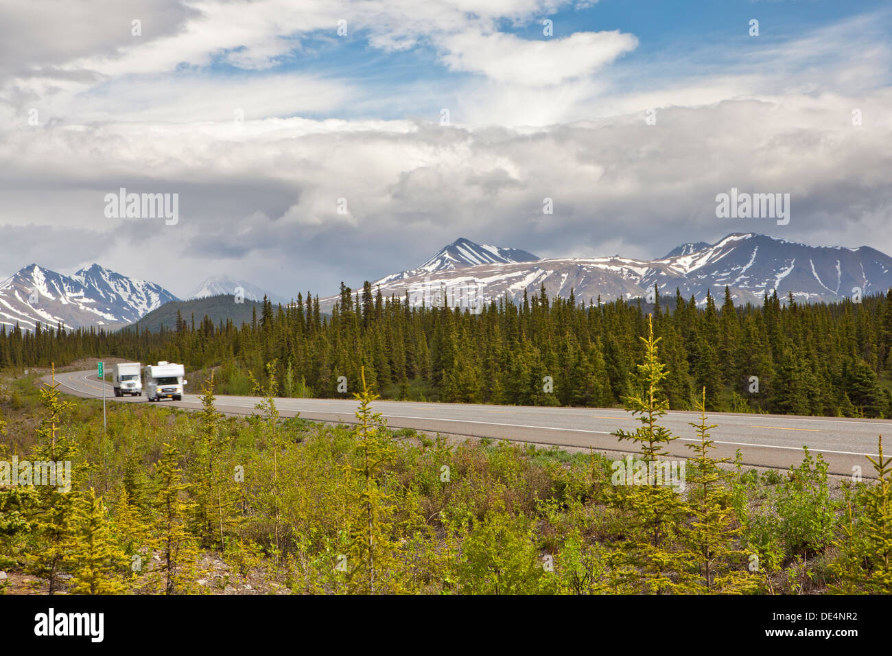 Denali park road hires stock photography and images Alamy