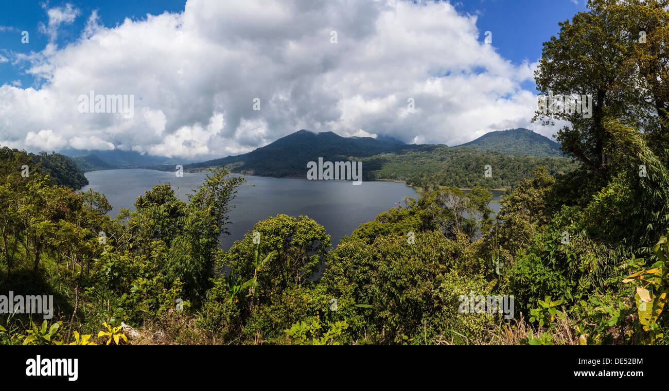 Danau Buyan, Lake Bratan, Lake of Holy Mountain, Bali, Banjar Asahpanji, Banjar, Bali, Indonesia Stock Photo