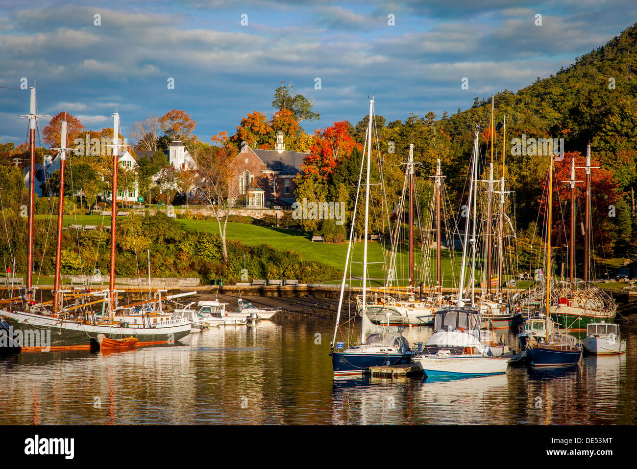 Autumn morning in the Camden harbor, Camden Maine, USA Stock Photo Alamy
