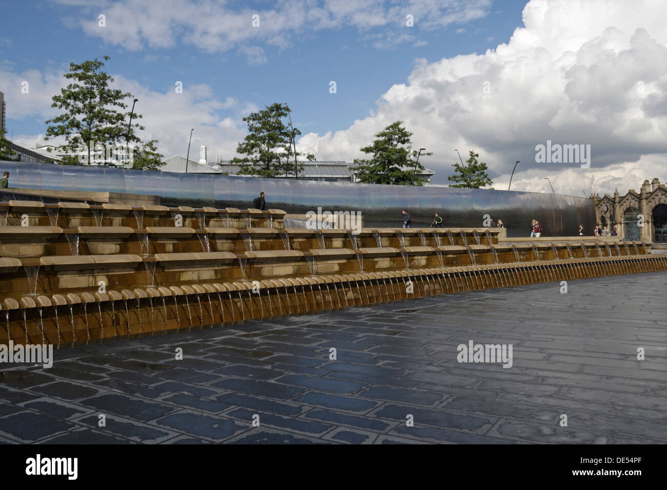 Sheffield Sheaf Square, fountain water feature, station forecourt, public space, Sheffield city centre England Stock Photo