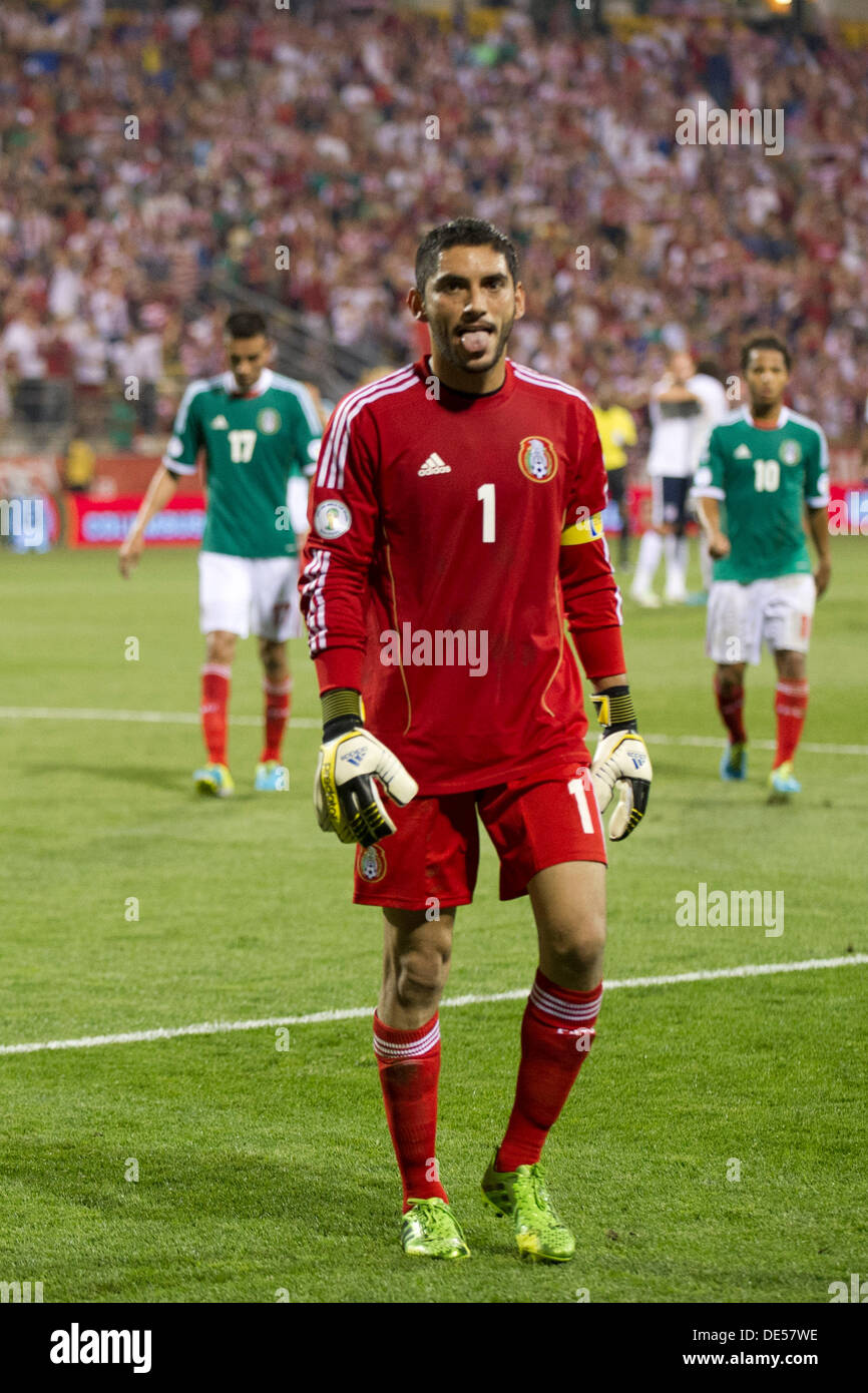 Columbus, Ohio, USA. 10th Sep, 2013. September 10, 2013: Mexico National Team goalkeeper Jose de Jesus Corona (1) sticks his tongue out and walks off the pitch dejected during the U.S. Men's National Team vs. Mexico National Team- World Cup Qualifier match at Columbus Crew Stadium - Columbus, OH. The United States Men's National Team defeated The Mexico National Team 2-0 and clinched a spot for the World Cup in Brazil. © csm/Alamy Live News Stock Photo