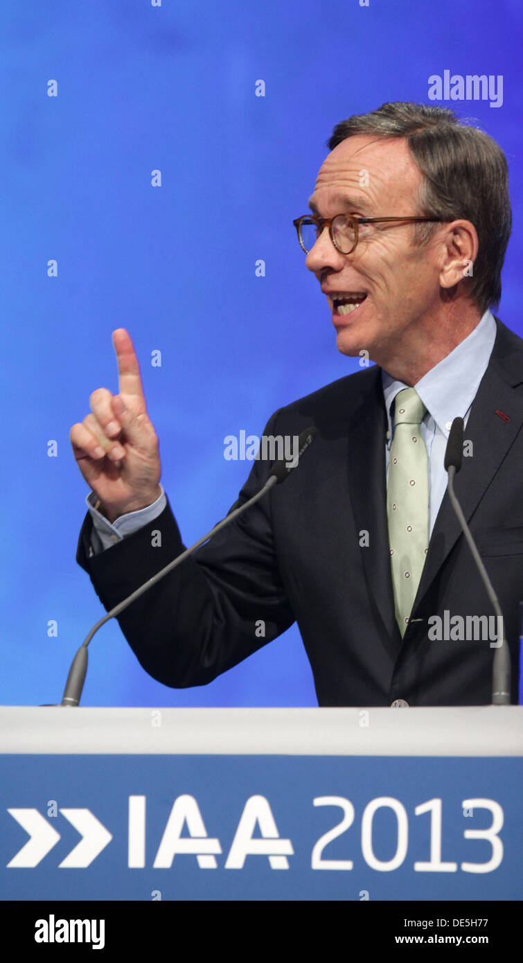 Frankfurt Main, Germany. 12th Sep, 2013. Matthias Wissmann, President of the Association of the German Automotive Industry (VDA), speaks at the opening ceremony of the International Motor Show (IAA) in Frankfurt Main, Germany, 12 September 2013. Almost 1100 exhibitors from around the world present novelties at the world's largest automobile show IAA until 22 September 2013. Photo: FRANK RUMPENHORST/dpa/Alamy Live News Stock Photo