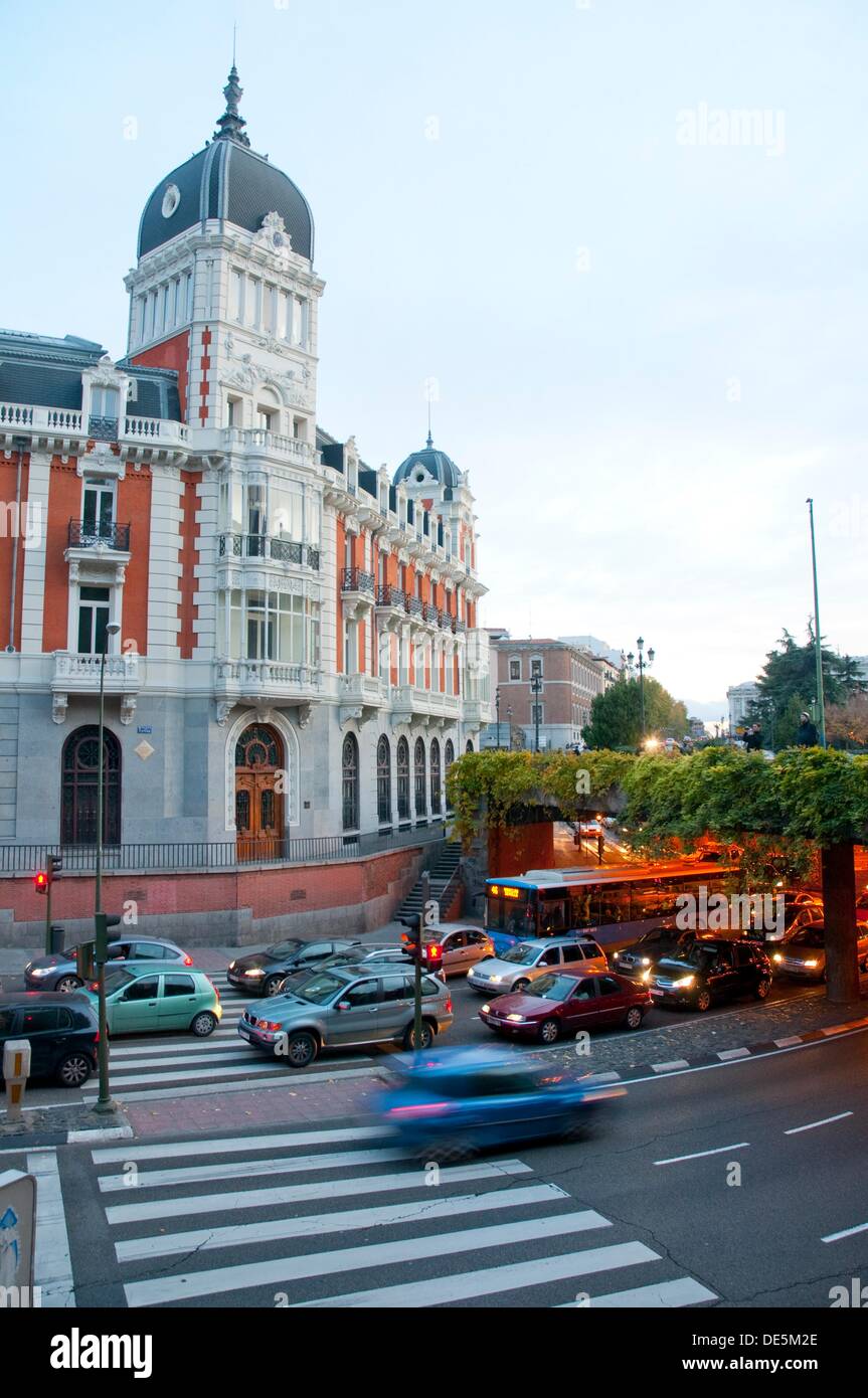 Traffic jam, Plaza de España. Madrid, Spain Stock Photo Alamy