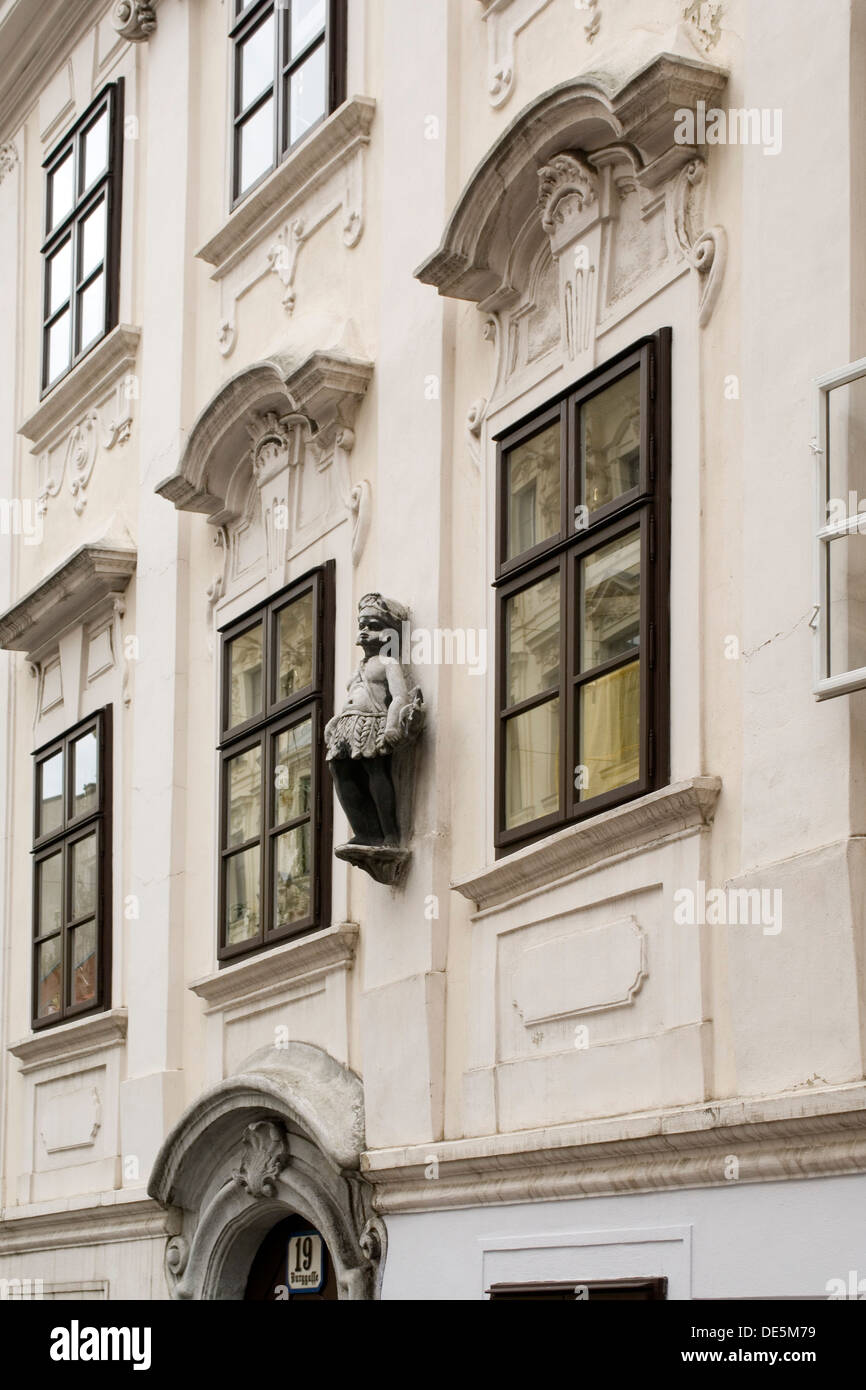 Österreich, Wien 7, Neubau, Spittelberg, Burggasse 19, Fassade des Gasthaus zum schwarzen Mohren. Stock Photo