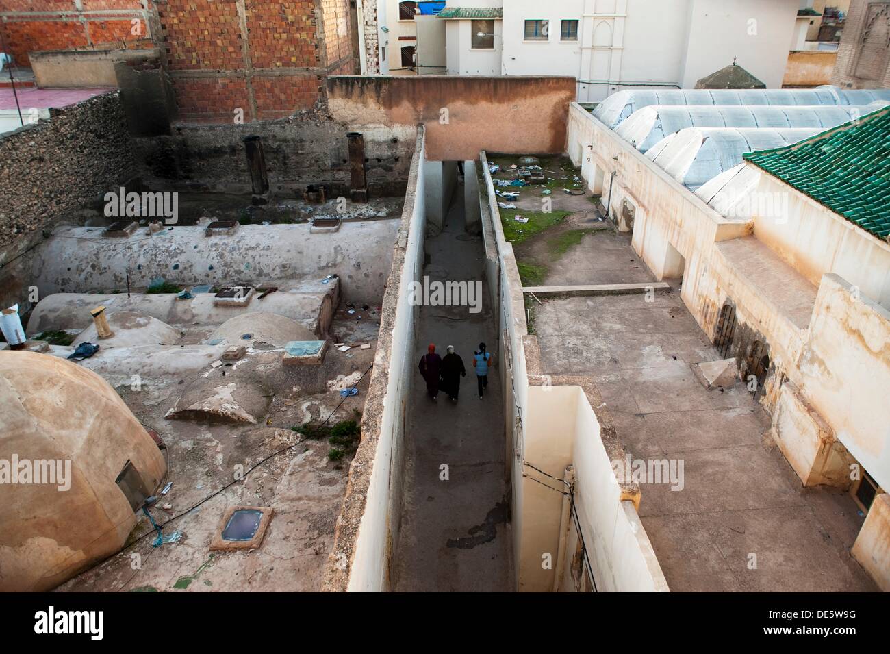 Moroccan women walking beside the Hammam, Oujda, Oriental region
