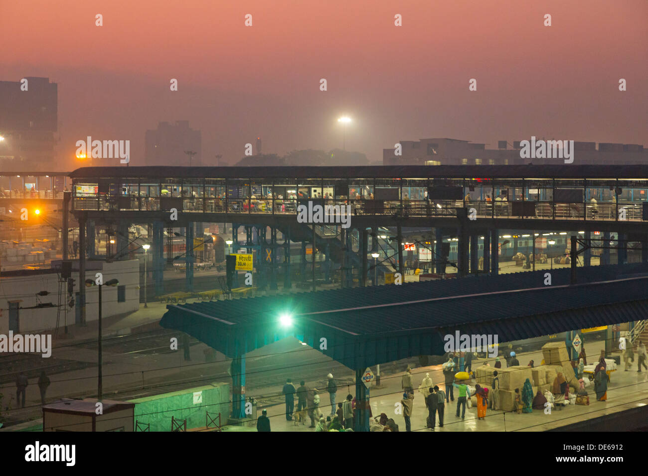 India, Uttar Pradesh, New Delhi Railway Station at pre dawn Stock Photo