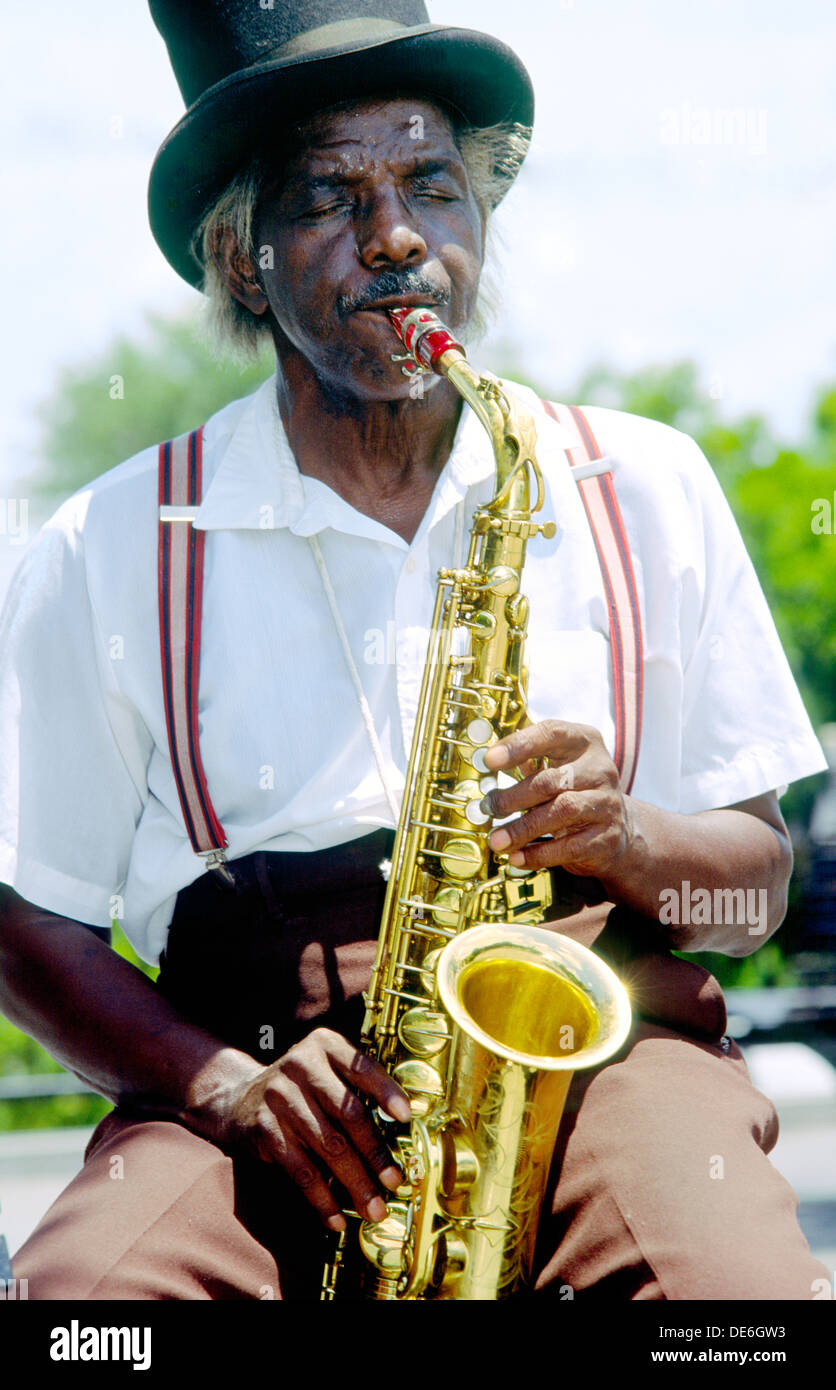 American musician sax hires stock photography and images Alamy