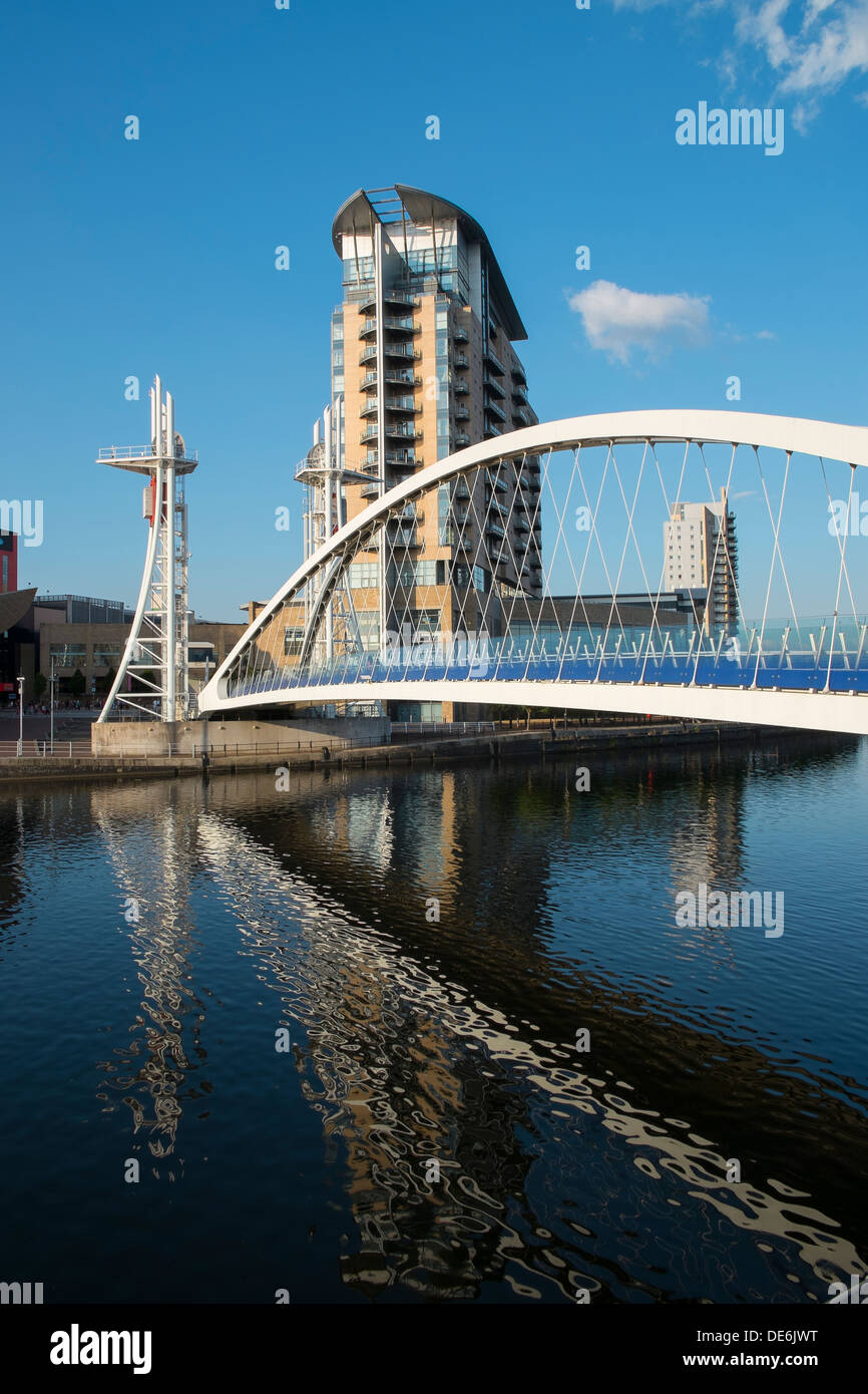 England, Greater Manchester, Salford quays & Lowry bridge Stock Photo
