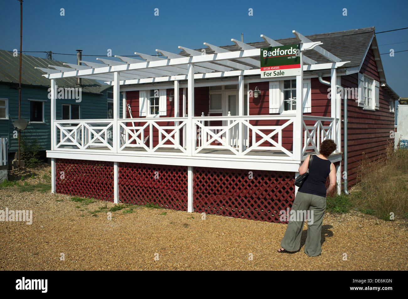 Seaside house for sale Stock Photo Alamy