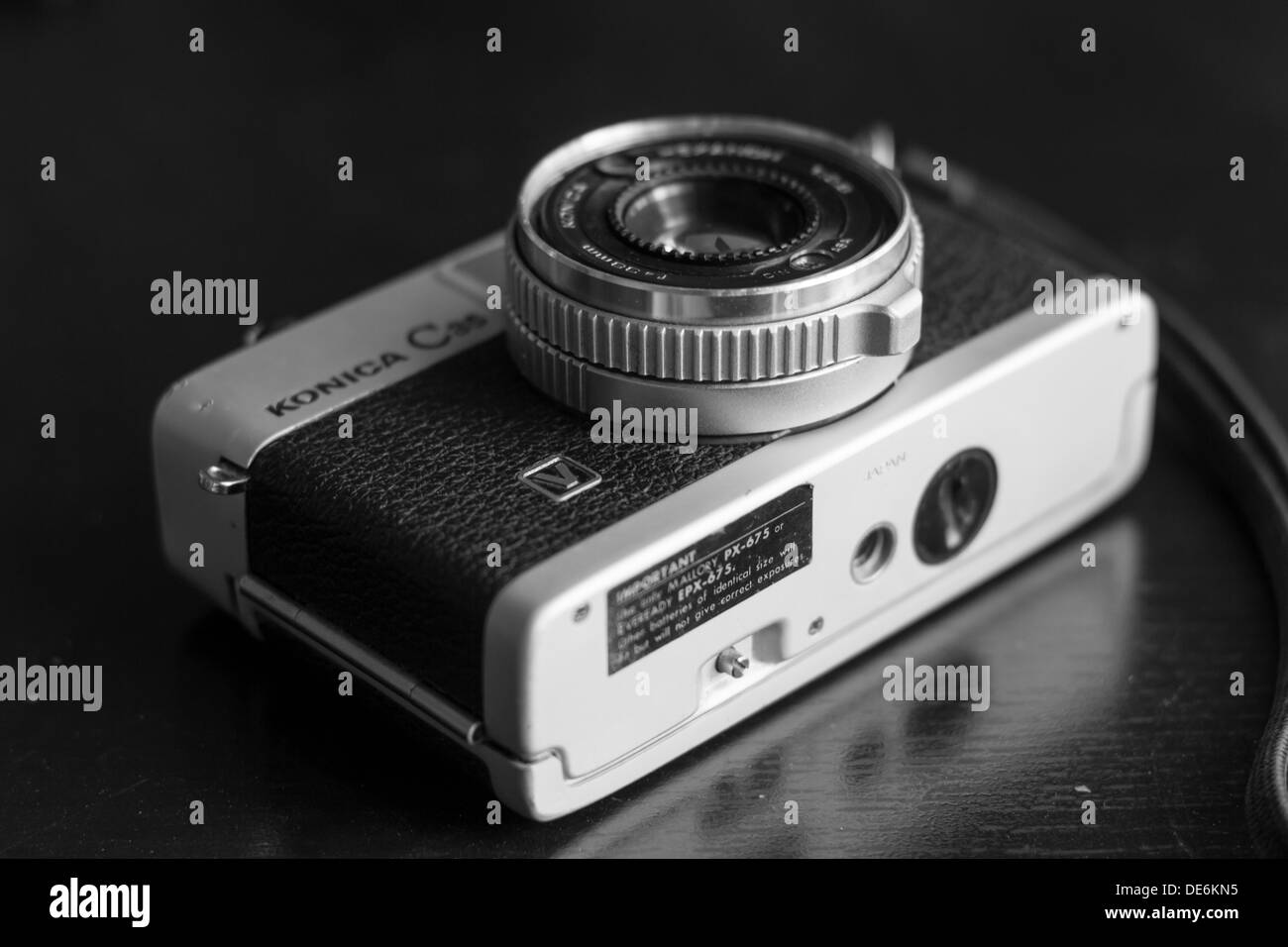 Old photography camera hires stock photography and images Alamy