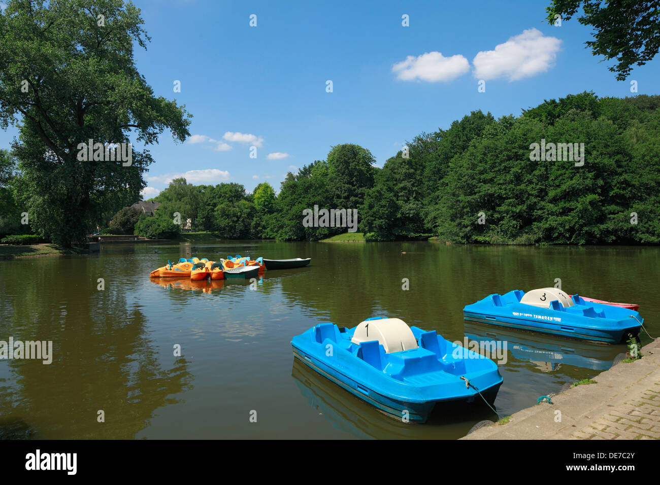 D-Bochum, Ruhr area, Westphalia, North Rhine-Westphalia, NRW, city park Bochum, lake, paddleboat Stock Photo