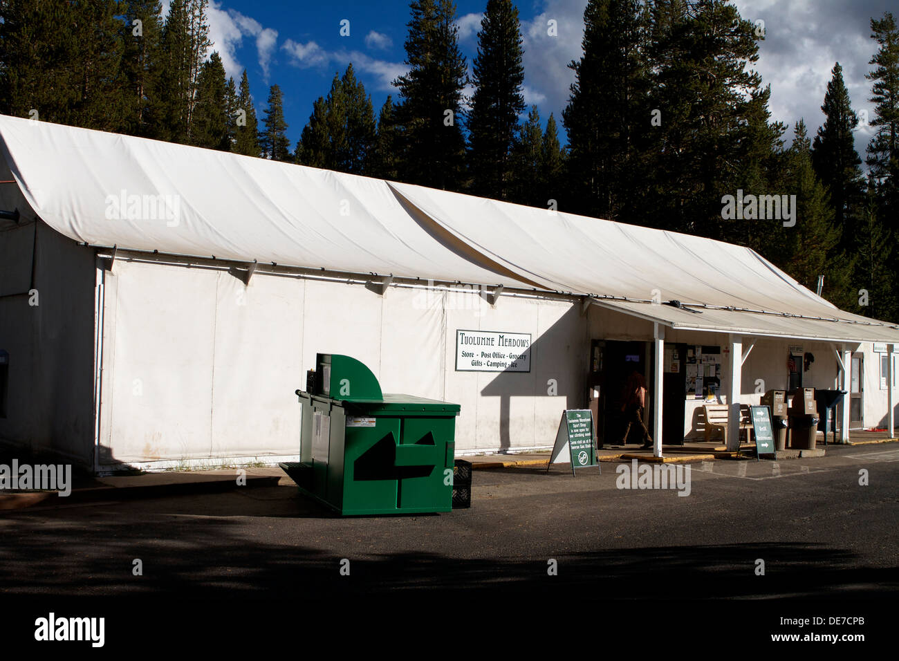 Tuolumne Meadows Grill. general convenience store offering various