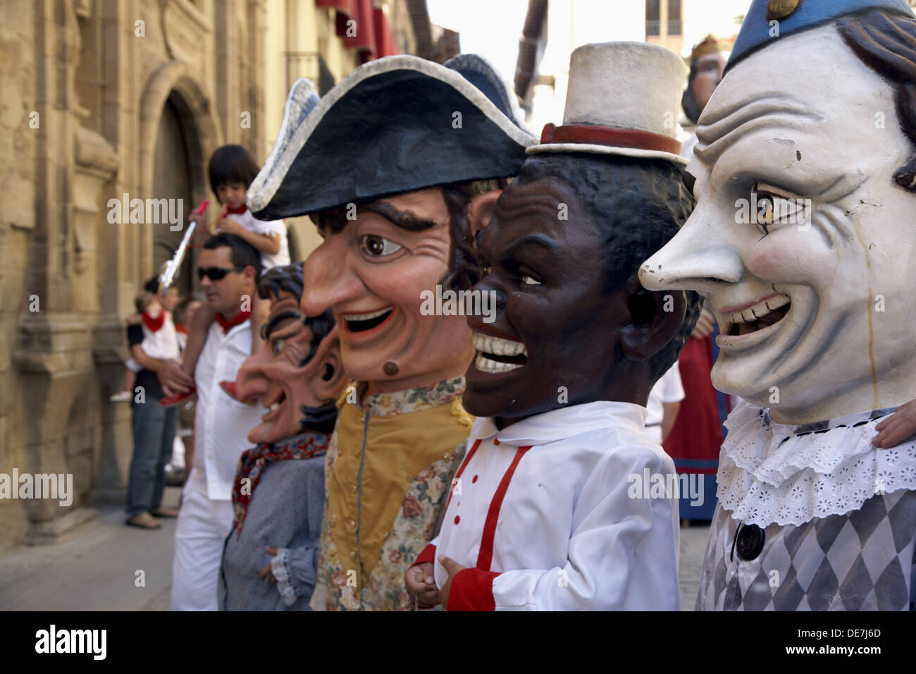 Gigantes y cabezudos hires stock photography and images Alamy