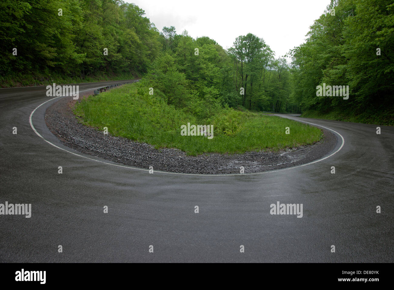 HAIRPIN SWITCHBACK BEND ON RURAL ROAD BLACKWATER FALLS WEST VIRGINIA USA Stock Photo