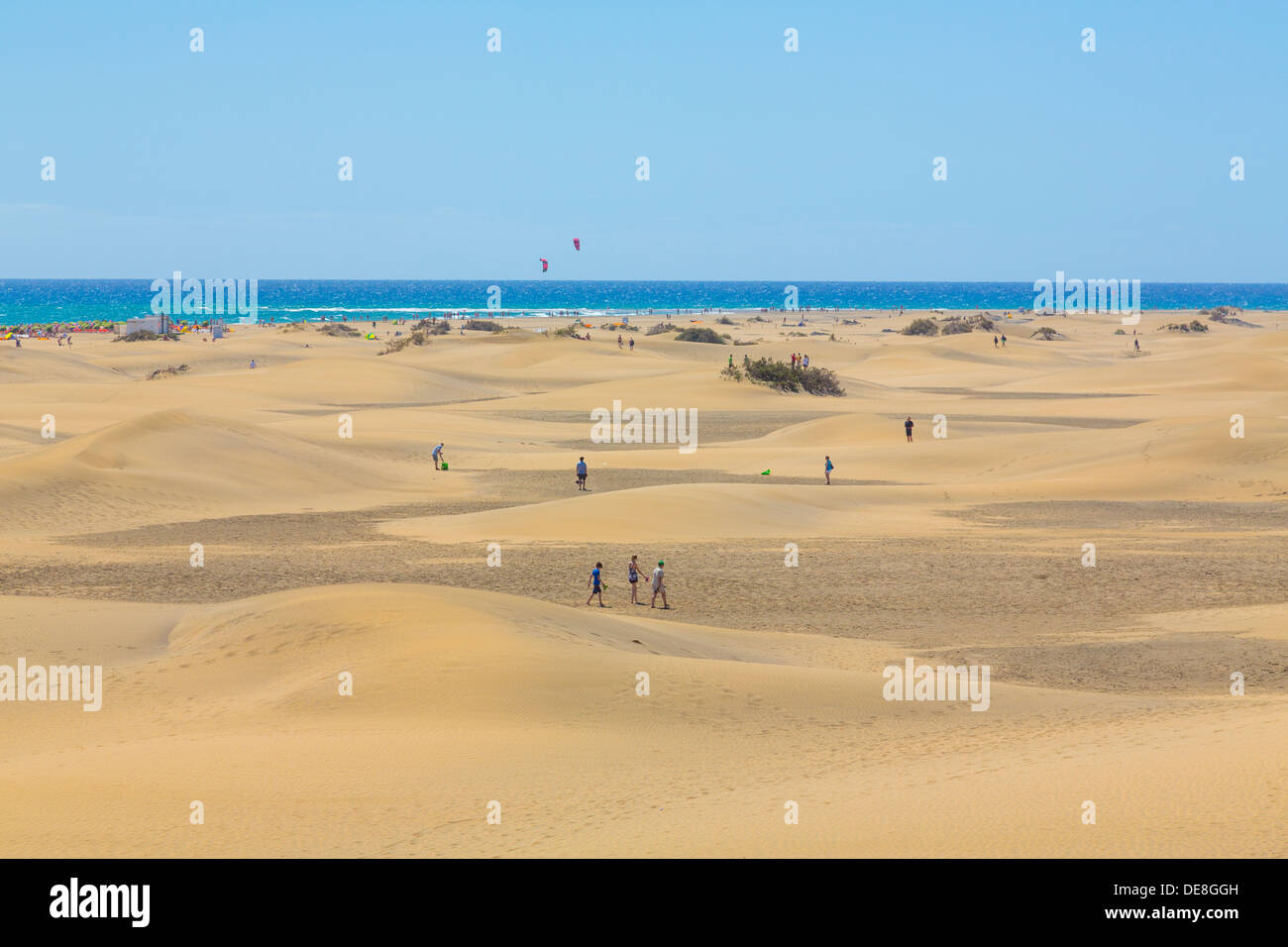Spain, Las Palmas, People at Dunes of Maspalomas Stock Photo - Alamy