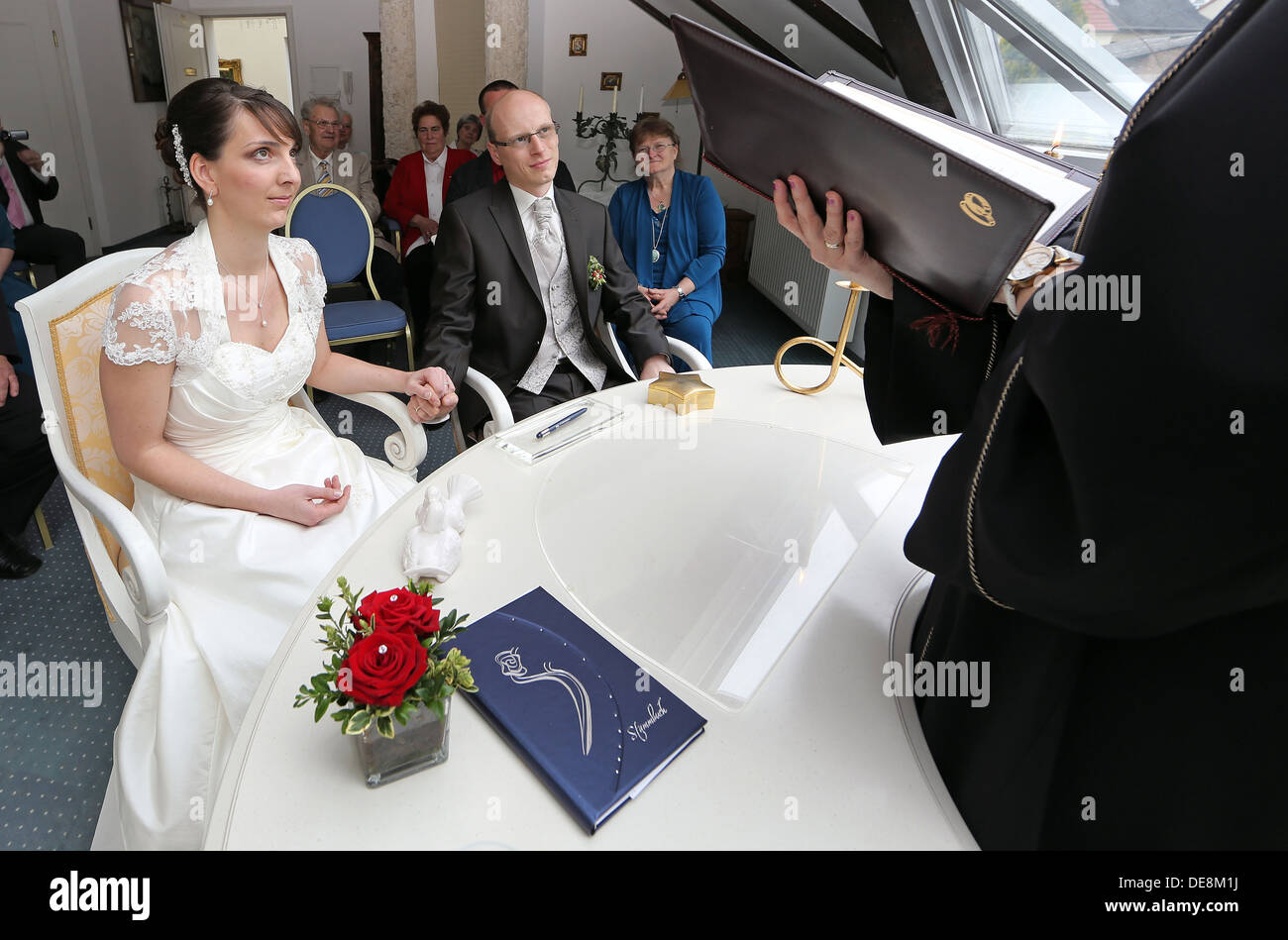 Buckow, Germany, bride and groom at the civil ceremony Stock Photo