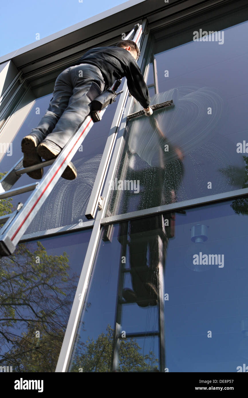 Berlin, Germany, window cleaners at work Stock Photo Alamy