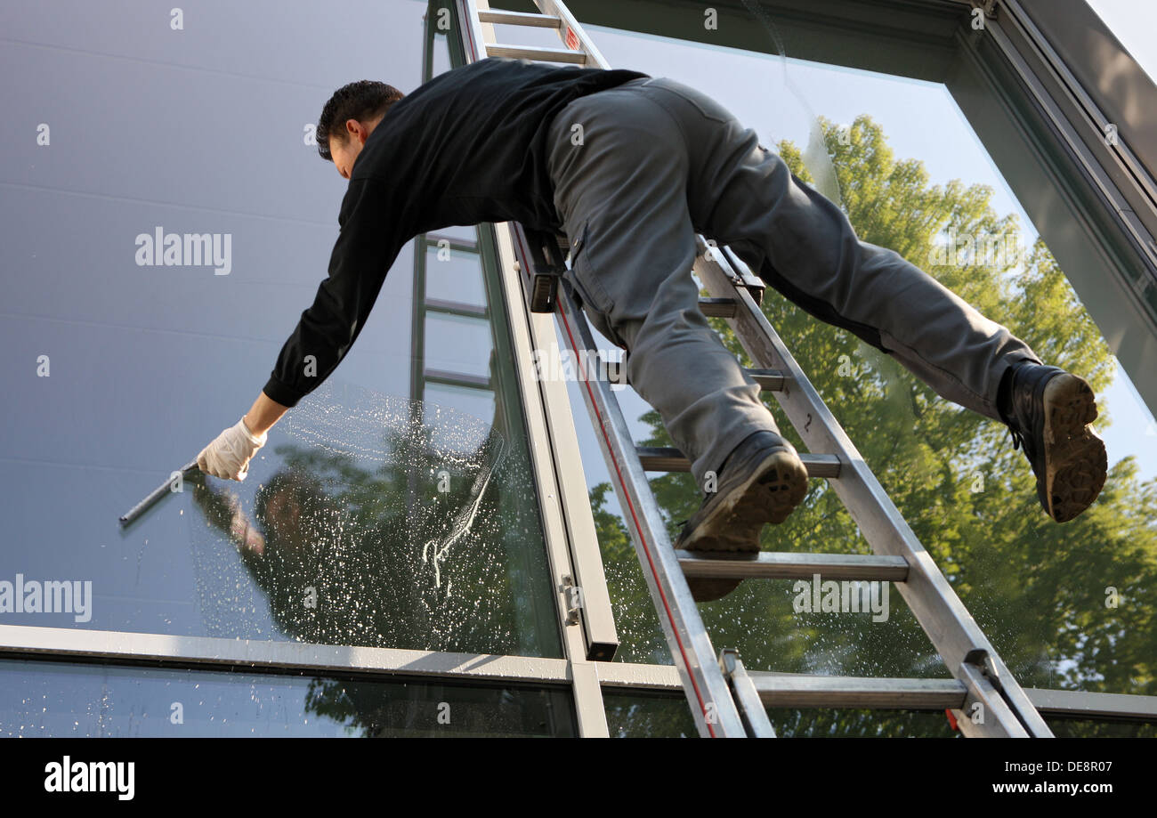 Berlin, Germany, window cleaners at work Stock Photo Alamy