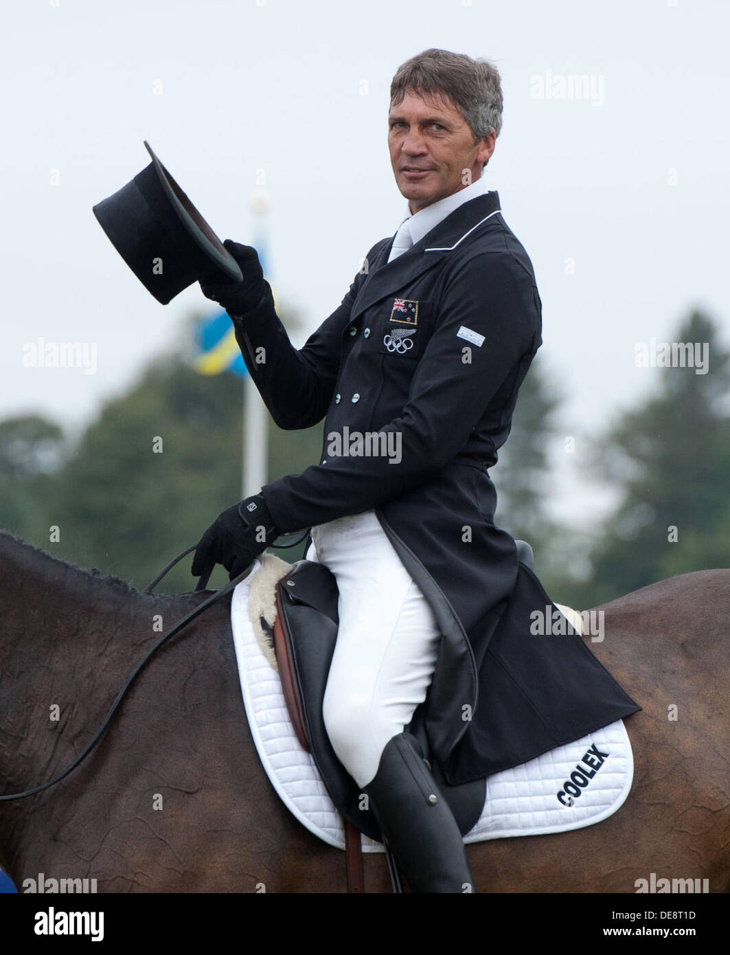 2013 Fidelity Blenheim Palace Horse Trials. Woodstock Oxford, England. Friday 13th September. Andrew Nicholson (NZL) with Viscount George  during the dressage phase CCI*** three day event Credit:  Julie Badrick/Alamy Live News Stock Photo