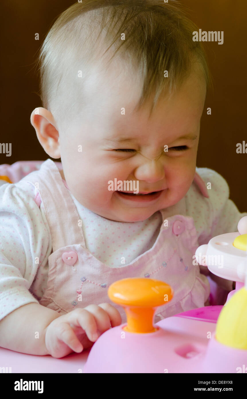 Eyes baby cry hires stock photography and images Alamy