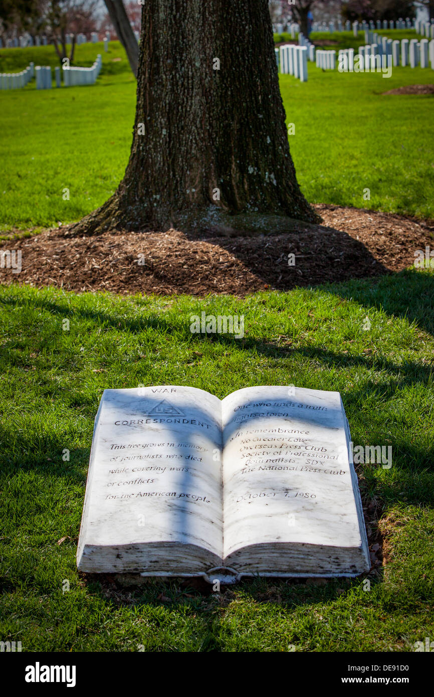 Marker and tree at Arlington National Cemetery honoring those journalists killed while covering wars and conflicts, Virginia USA Stock Photo