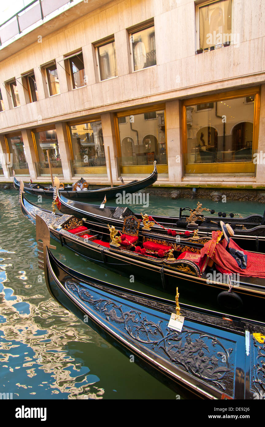 Venice Italy Gondolas on canal , most famous boat Stock Photo - Alamy