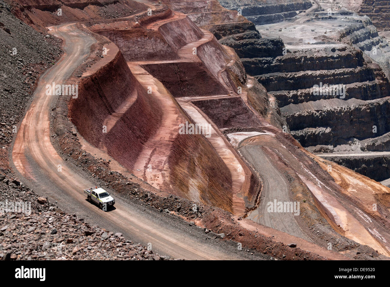Open cut Super Pit gold mine, Kalgoorlie Western Australia Stock Photo Alamy