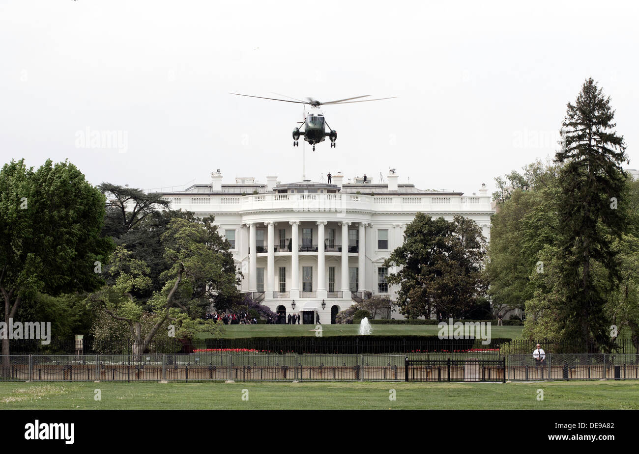 US President Barack Obama leaves the white house in his helicopter Marine One, destination Andrews Air Force base, Washington DC Stock Photo