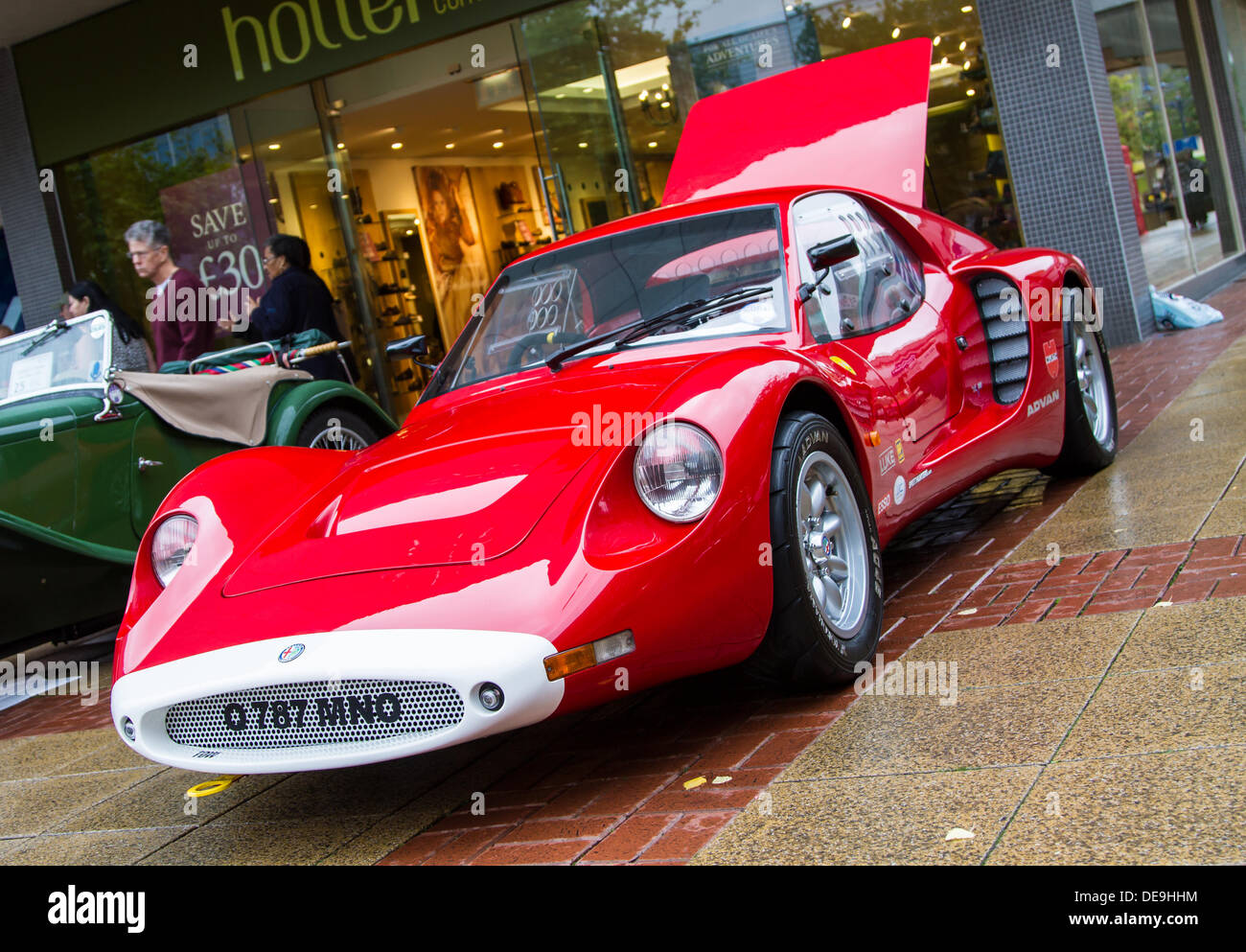 Solihull, UK . 14th Sep, 2013. Classic car show in Mell Square in