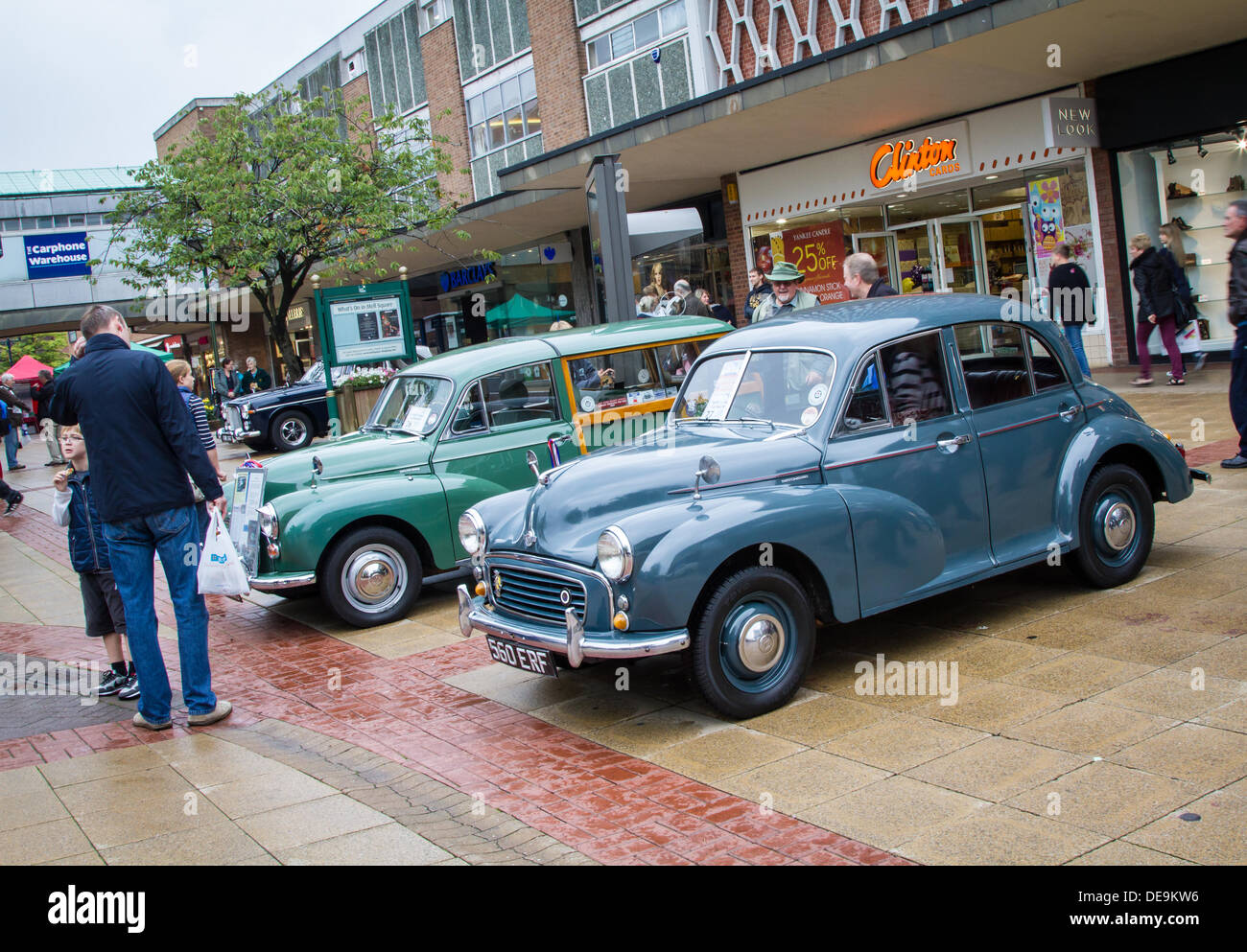 Solihull, UK . 14th Sep, 2013. Classic car show in Mell Square in