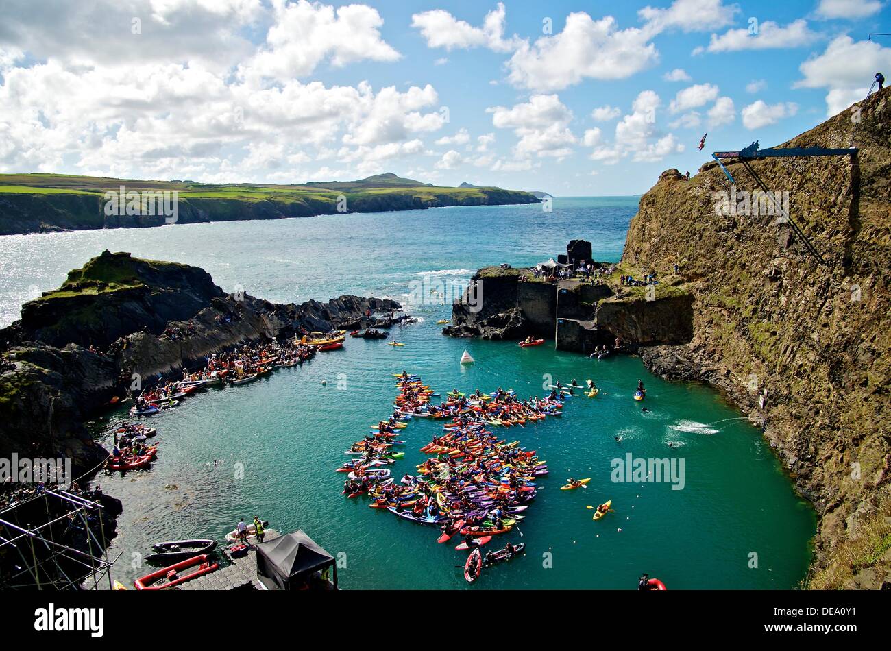 Abereiddy, UK. Saturday, 14 September 2013 Pictured Red Bull Cliff Diving, Abereiddy