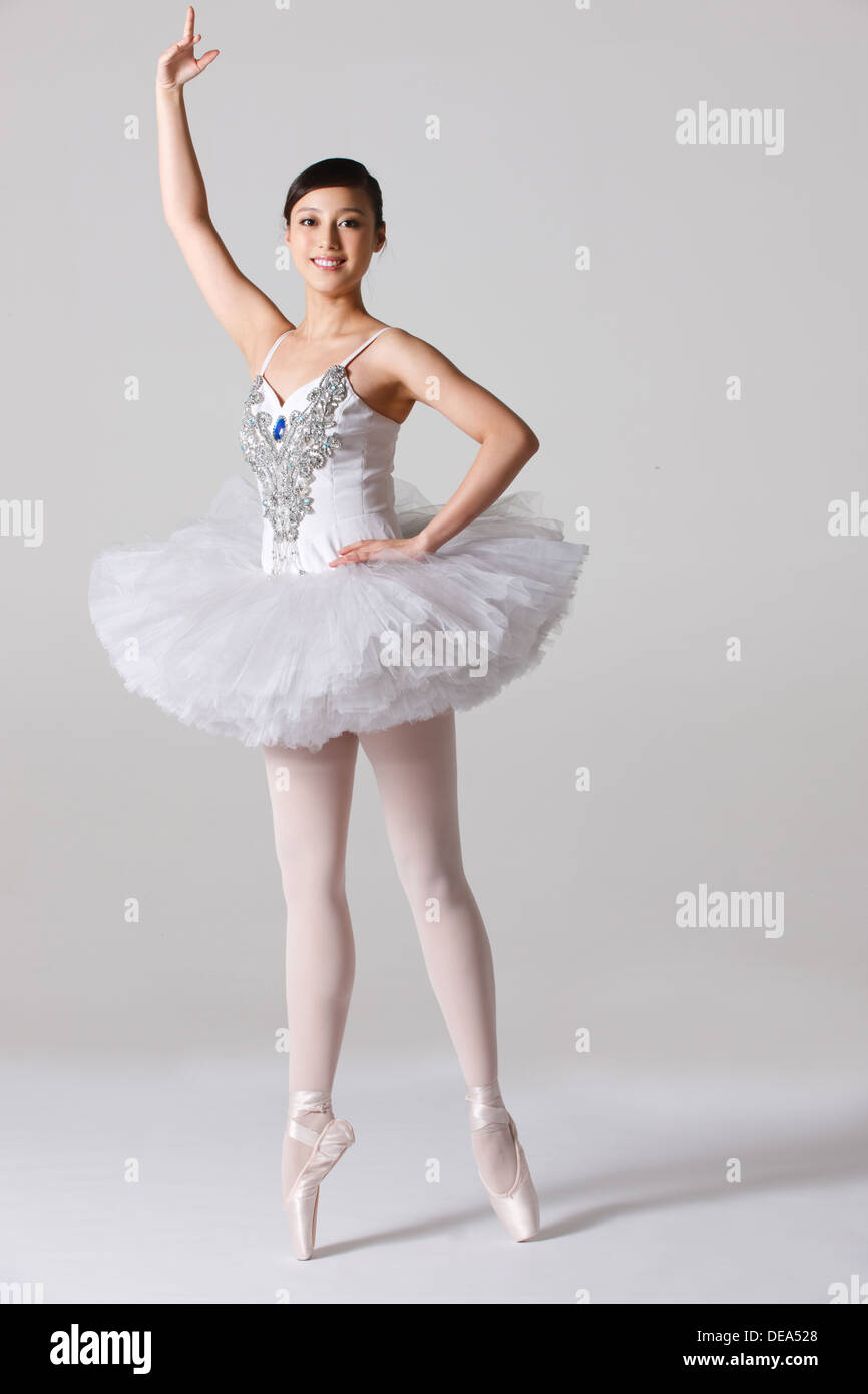 Young female ballerina Stock Photo - Alamy