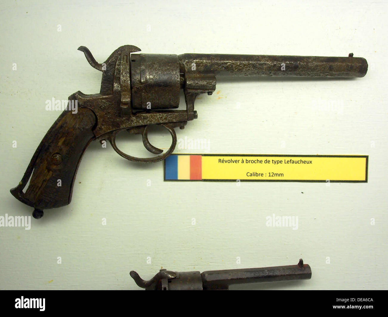 Revolver a broche type Lefaucheux, 12mm,, Mus e Somme 1916, 037 Stock Photo  - Alamy