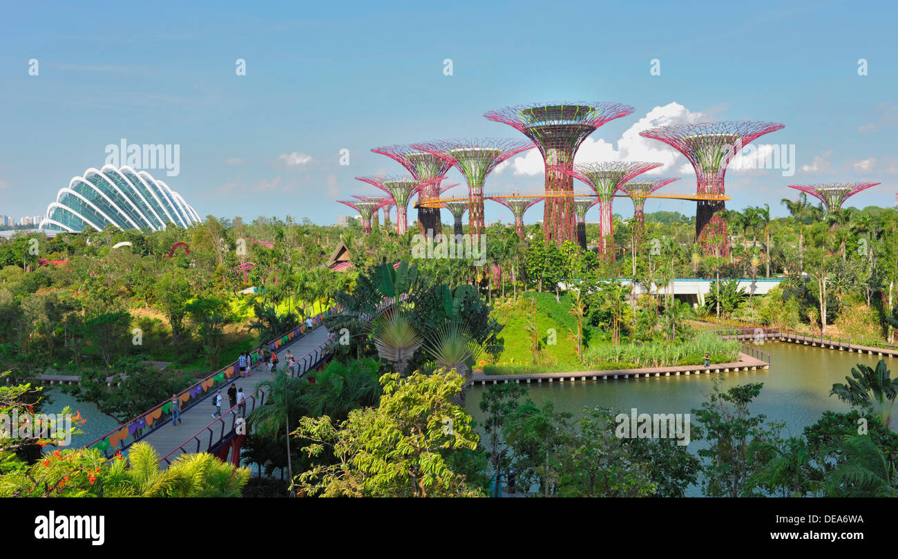 Singapore Tourist Attractions Gardens By The Bay Stock Photo Singapore Tourist Attractions Gardens By The Bay Stock Photo