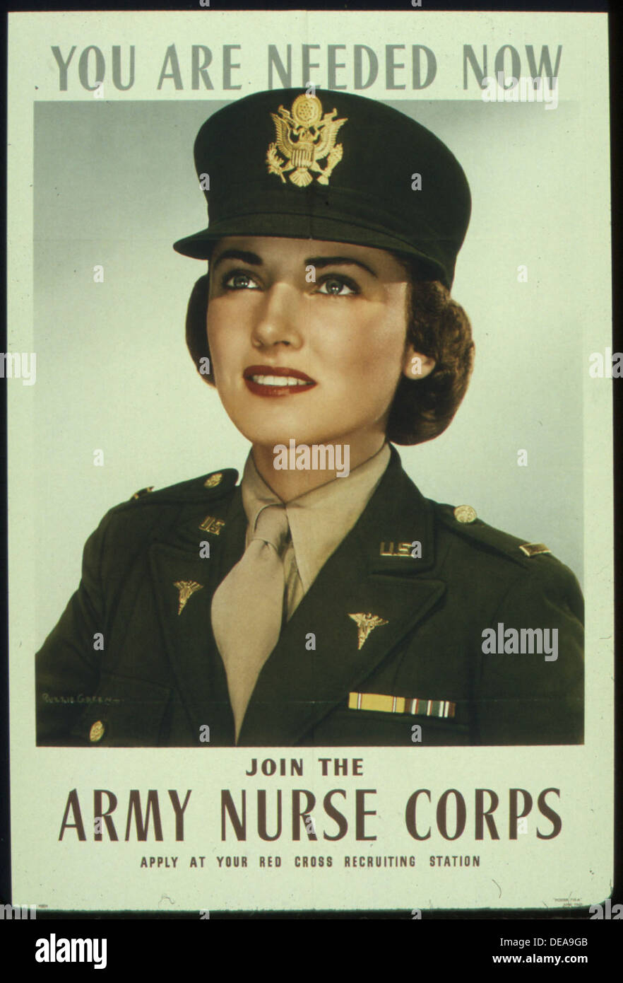 Army nurse hi-res stock photography and images - Alamy