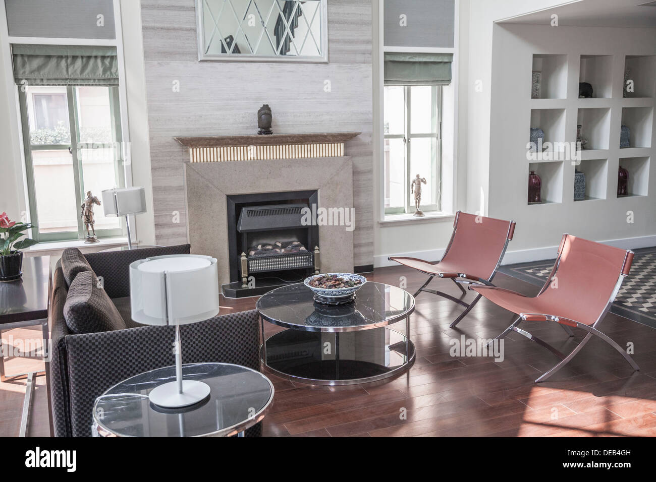 Bright airy modern living room Stock Photo Alamy