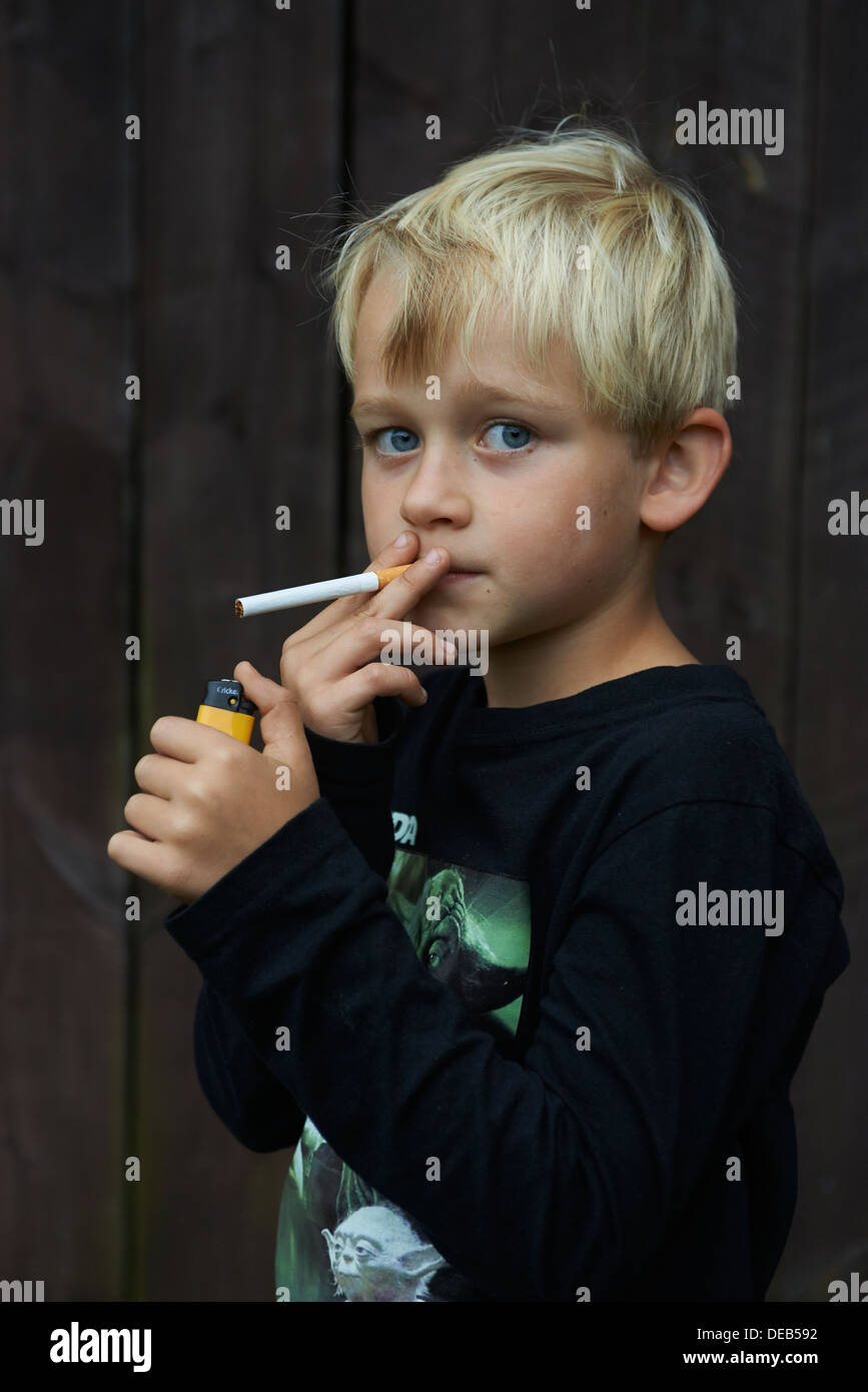 Kid Smoking Wallpaper - drarchanarathi WALLPAPER