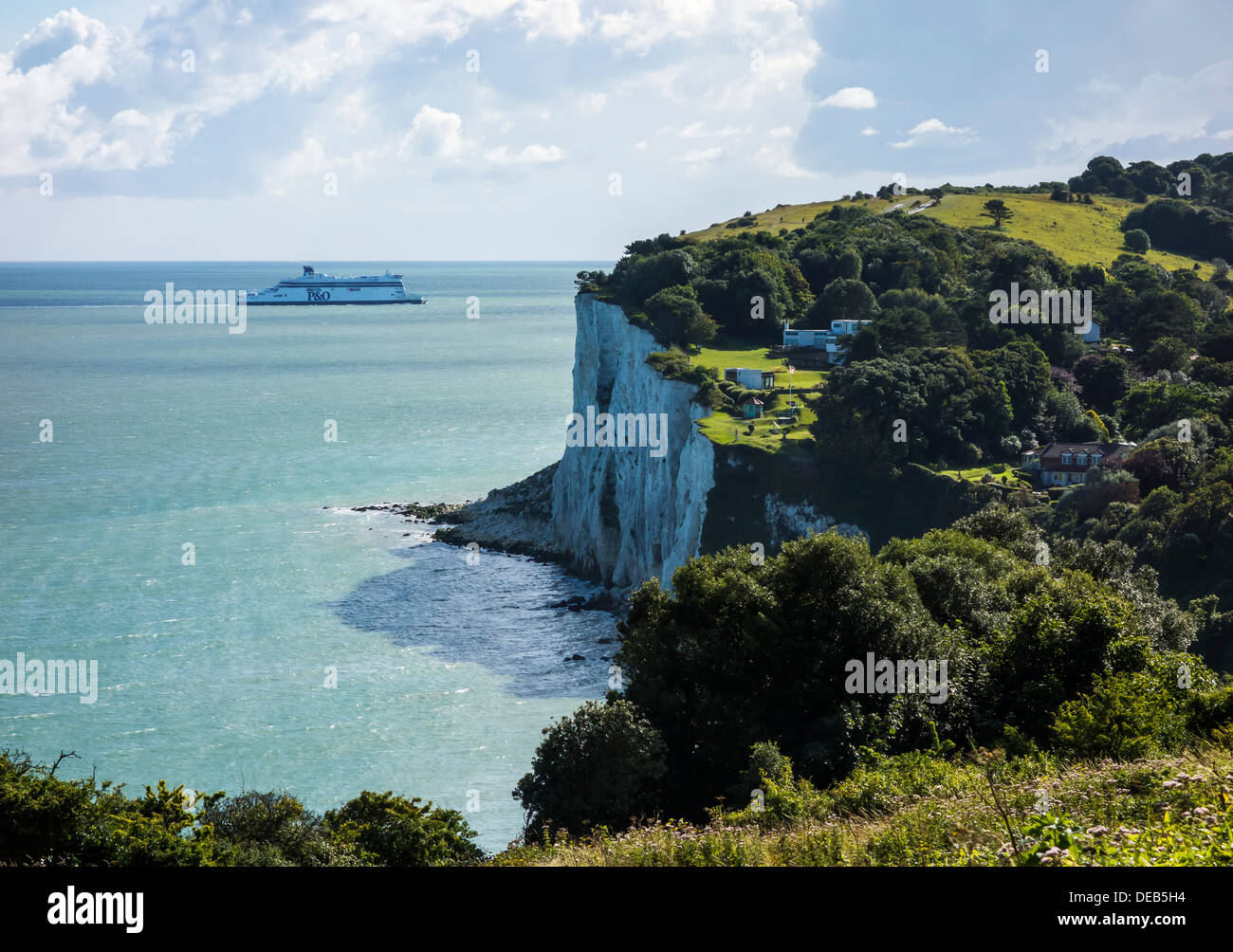 St Margarets Bay, Dover, English, Cross Channel, P&O Ferry heading into Dover Docks, Kent. The White Cliffs of Dover Stock Photo