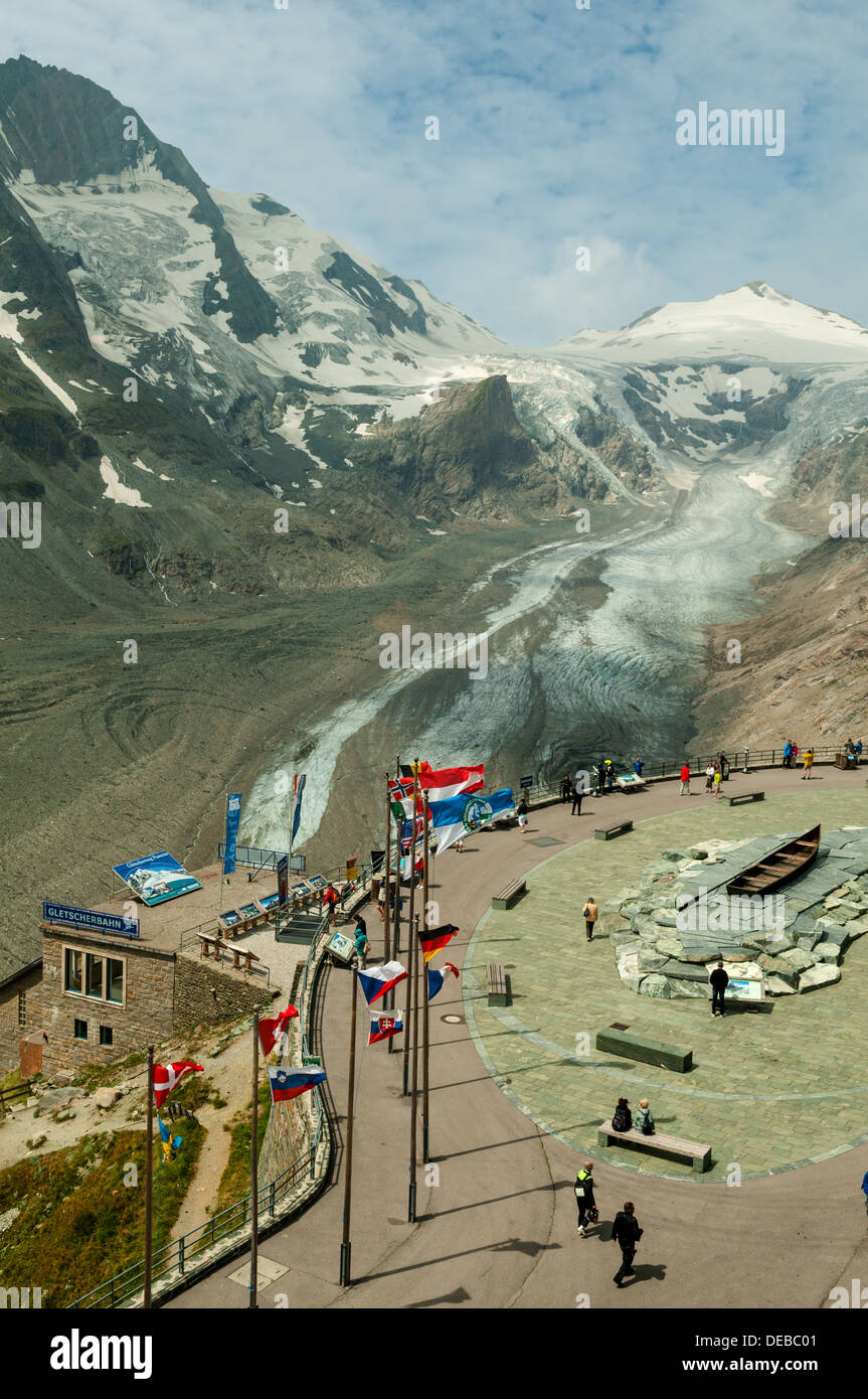 Pasterze Glacier from Kaiser Franz Josef Hohe, Grossglockner National Park, Austria Stock Photo