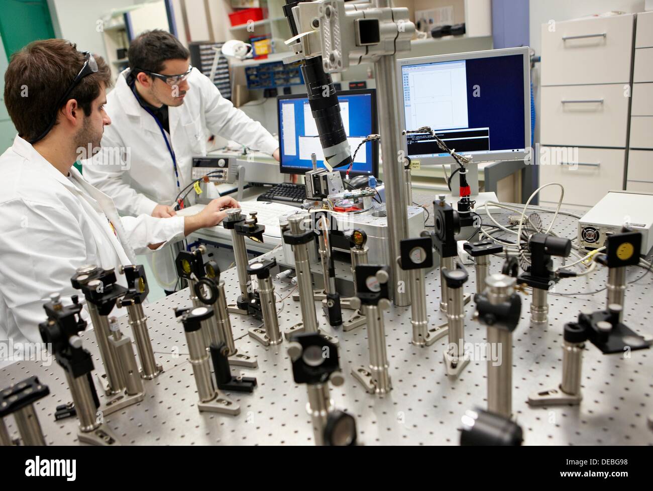 AFM (Atomic force microscopy) setup, Nanooptics laboratory, optics, CO