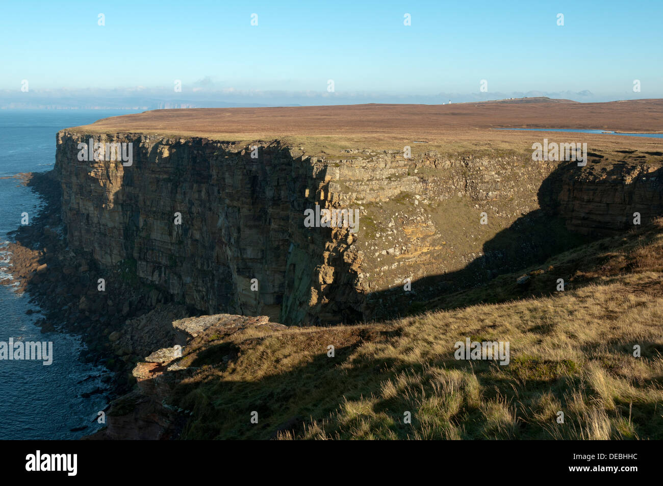 Cliffs on the west side of Dunnet Head, near Thurso, Caithness, Scotland, UK. Stock Photo