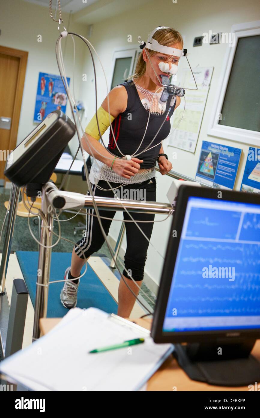 Cardiac stress test, sports medicine. Hospital Policlinica ...