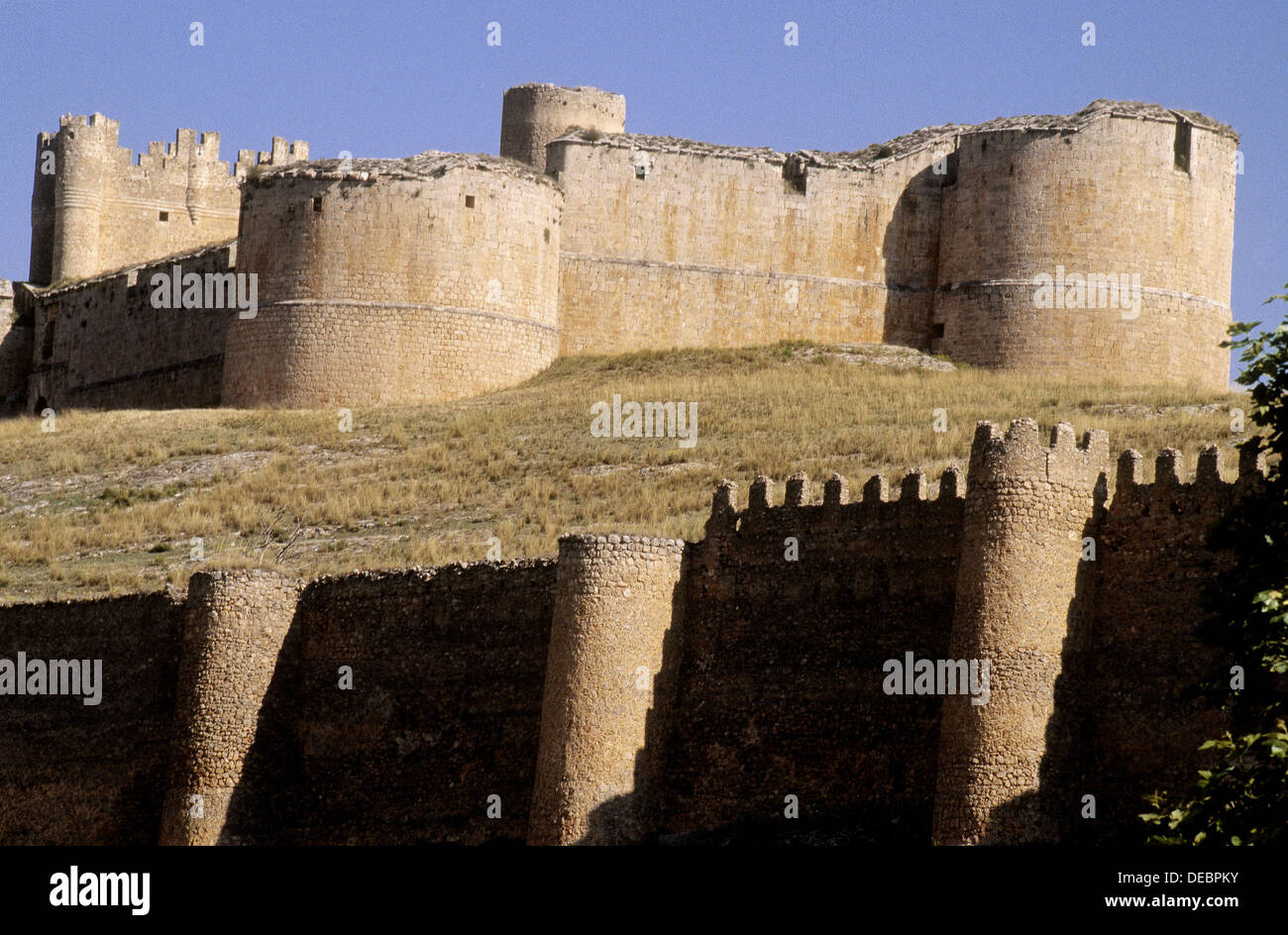 El Cid's fortress reveals medieval downsizing