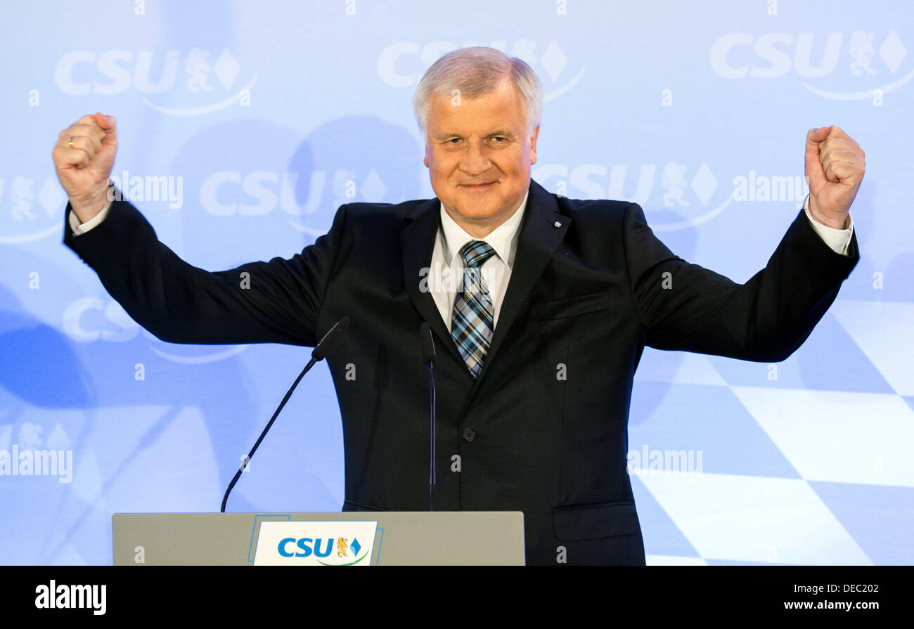 Munich, Germany. 15th Sep, 2013. CSU party leader and Premie of Bavaria Horst Seehofer cheers after the announcement of the first computer predictions for the bavarian state elections in the state parliament in Munich, Germany, 15 September 2013. Photo: MARC MUELLER/dpa/Alamy Live News Stock Photo