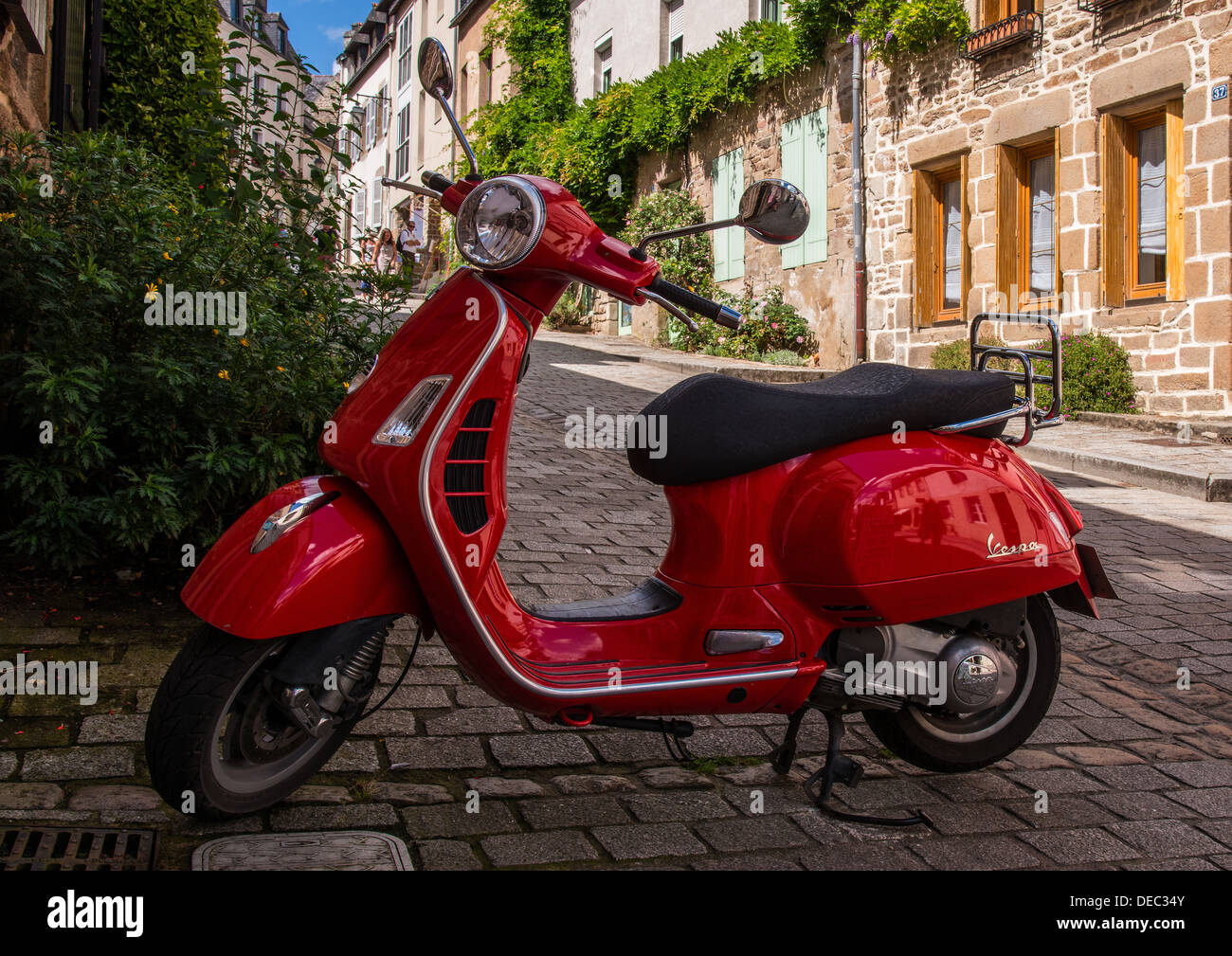 Vespa motor scooter hires stock photography and images Alamy