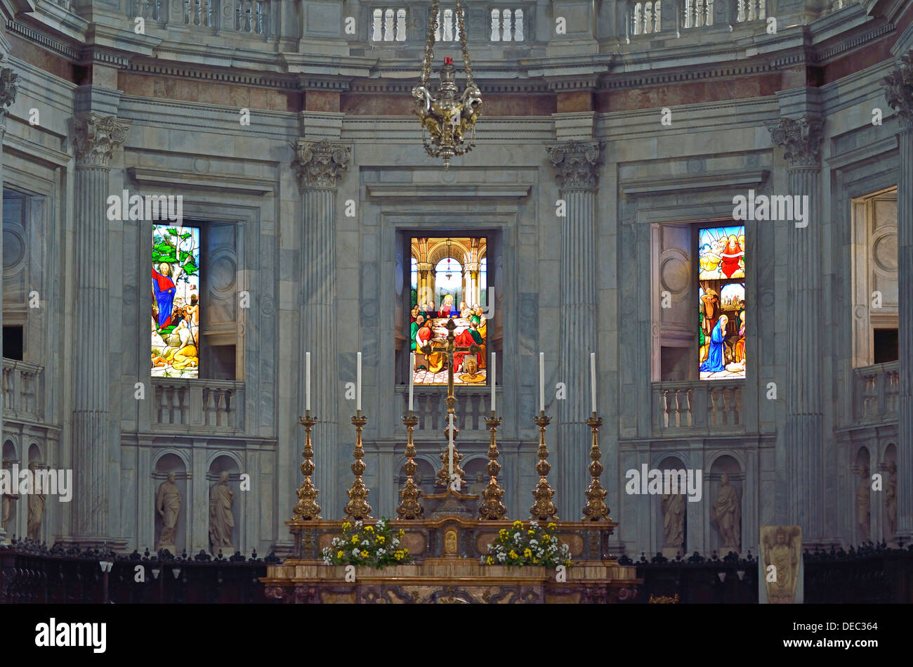 Interior, choir and altar of Como Cathedral, Cathedral of Santa Maria Maggiore, Como, Lombardy, Italy Stock Photo