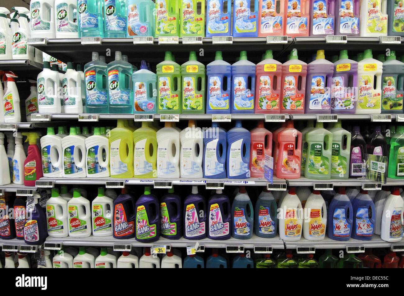 Cleaning products in supermarket france hi-res stock photography and images  - Alamy