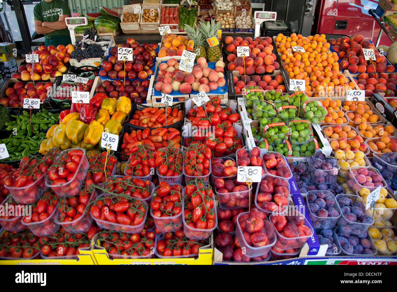 Cannobio market hires stock photography and images Alamy