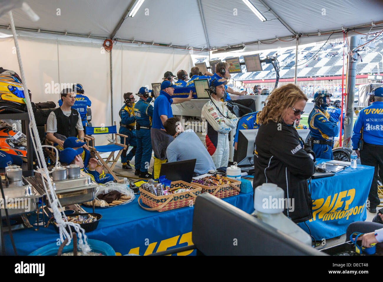 Turner Motorsports pit crew at Daytona International Speedway during